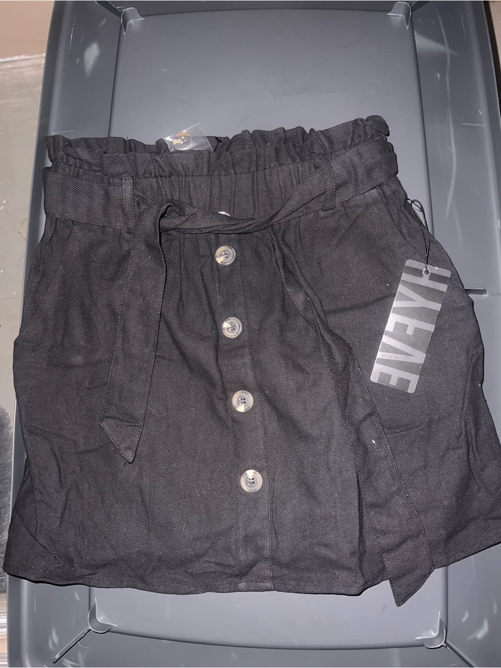 HYFVE Black Elastic-Waist Mini Skirt